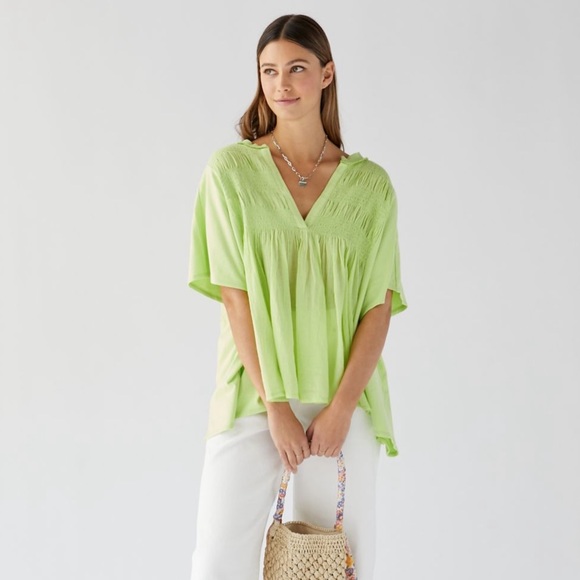 NWT UO Boho Flowy Lime Pastel Top - Picture 3 of 4